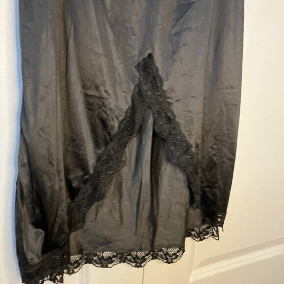 Vintage Hanna Skirt Slip Womens S Black Lace Trim High Slit Goth Lingerie - Picture 2 of 8